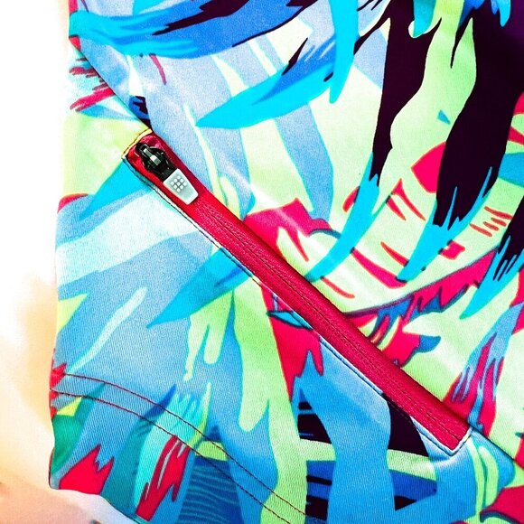 New Title Nine Sunbuster Long Sleeve 1/4 Zip Pullover Small NWT - Picture 7 of 11